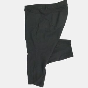 Torrid Womens Size 26R Black Pants Elastic Waist Flat Front Zipper Pockets Capri